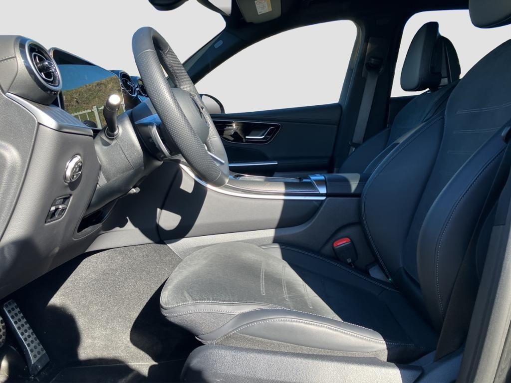 Fahrzeugabbildung Mercedes-Benz GLC 220 d 4MATIC AMGLine*Night Paket*el.Heckkl.