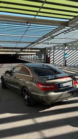 Mercedes-Benz E250 CGI Coupé  Top Zustand... - gebrauchte Mercedes-Benz E 250 aus dem Jahr 2009
