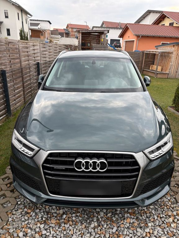 Image of Audi Q3