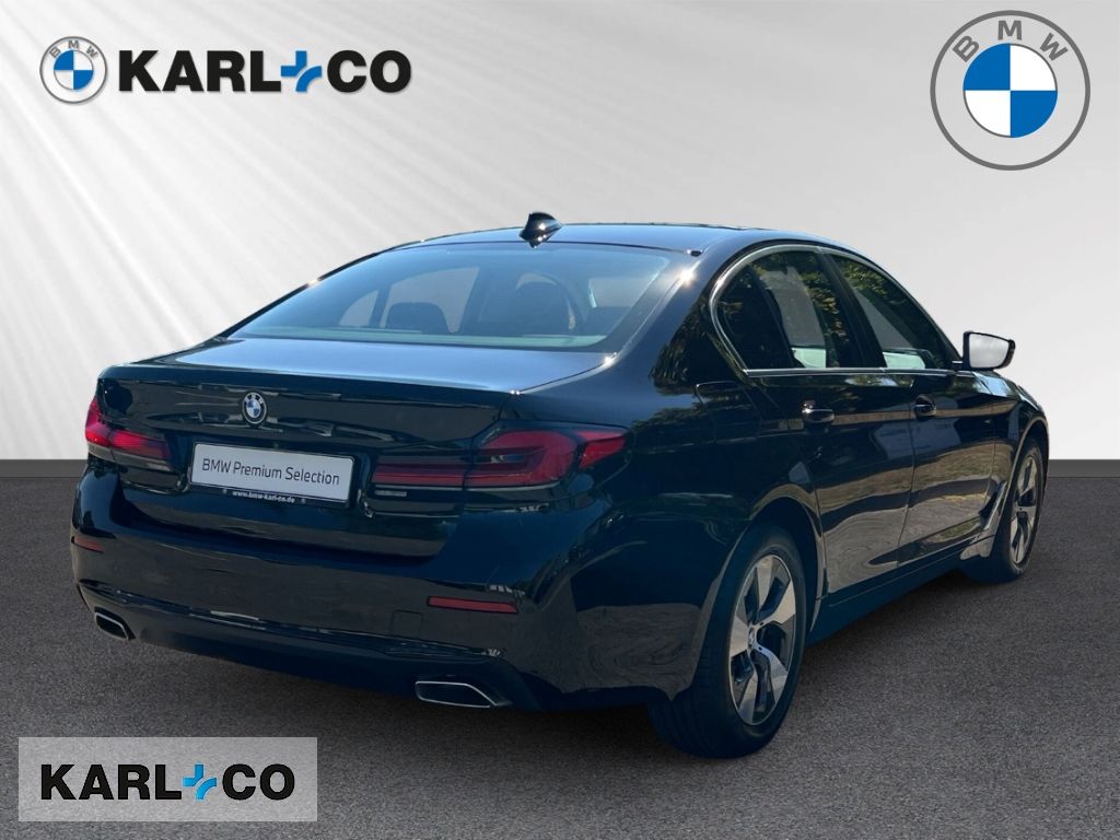 BMW 520 i Limousine LC Prof Glasdach Ambiente LED foto 4