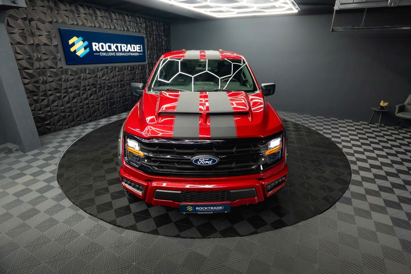 Fahrzeugabbildung Ford F150 5.0L V8 4x4 Offroad SuperCrew RAPTOR 19%