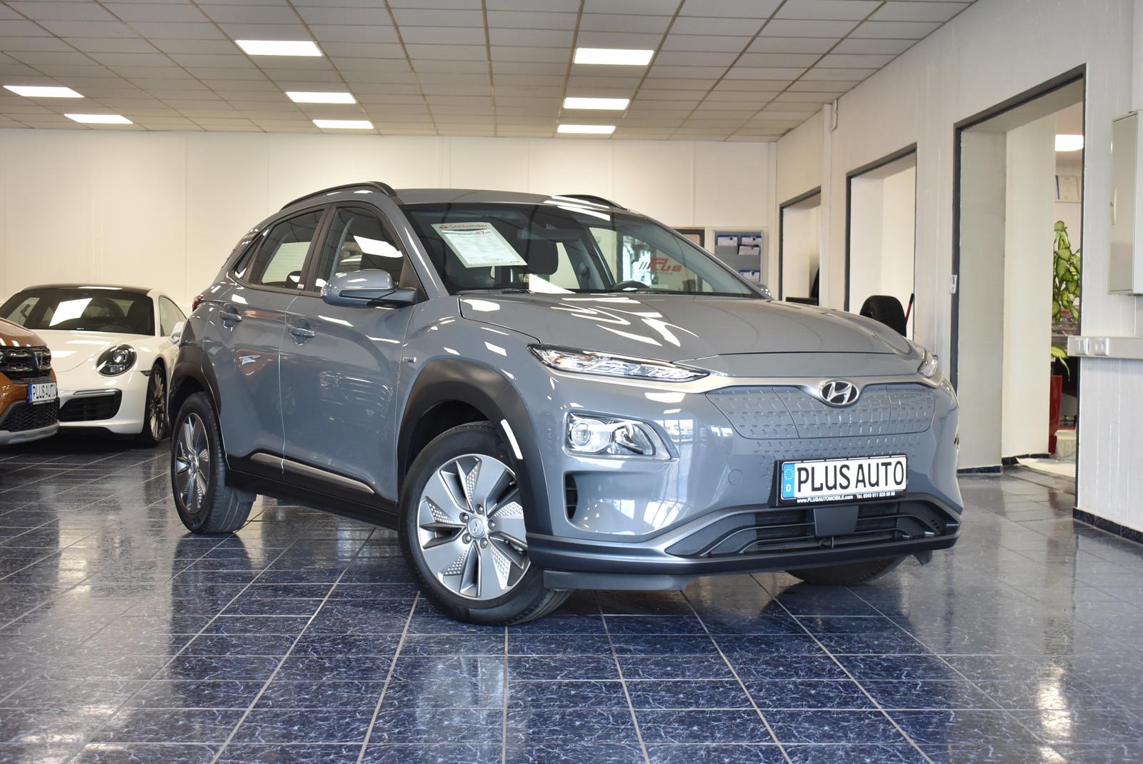Hyundai KONA Kona  Carplay Kamera PDC SOH 94% 1-Hand Elektro