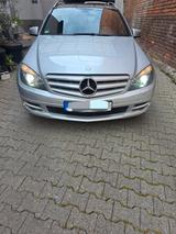 Mercedes-Benz 350 - Mercedes 350 mit Anhängerkupplung