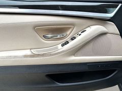 BMW 530 d M-Sportpaket Leder Navi PDC SHZ Memory