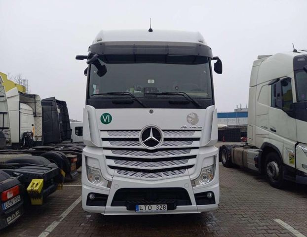 Mercedes-Benz Actros 5 1845 BigSpace