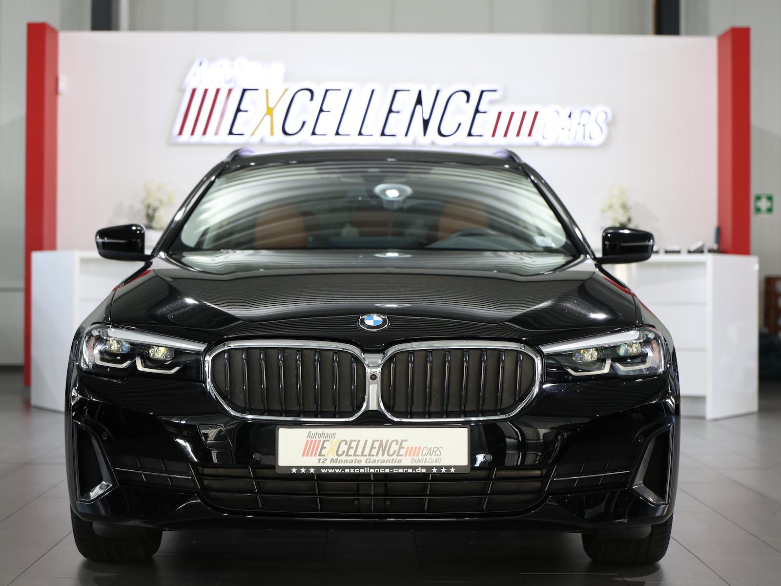 BMW 520i Touring BUSINESS BLACK & BROWN / H/K / LED