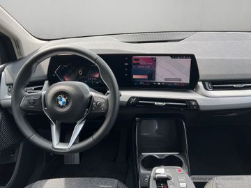 BMW 216 - 11