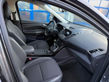 Ford Kuga - 8