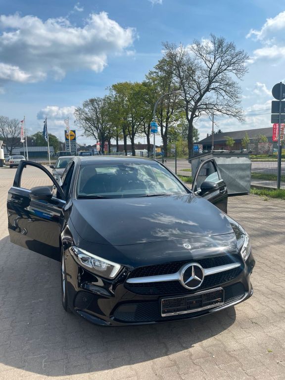 Image of Mercedes-Benz A 180