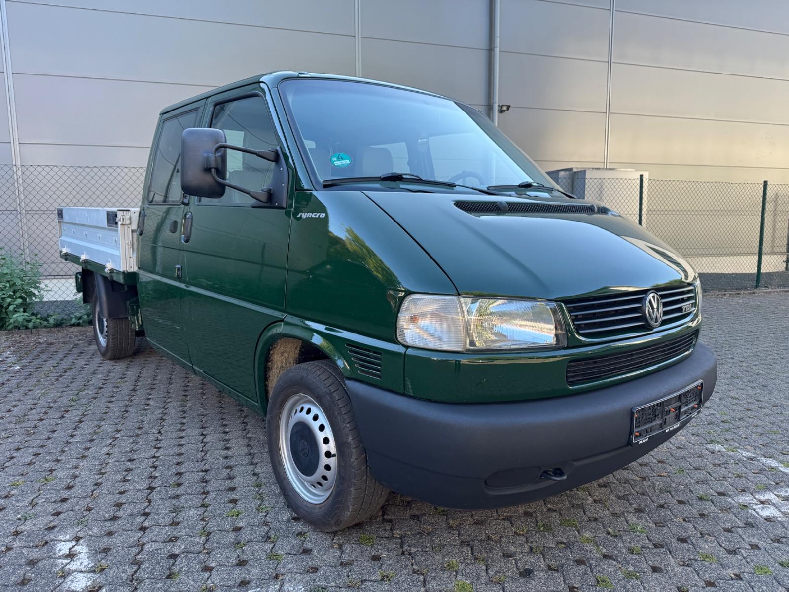 Volkswagen T4 Doka Syncro 4trg 2,5 TDI AXL GRÜNE Pl. HU Neu
