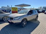 Nissan Qashqai +2 360 4X4 - Nissan Qashqai: Van