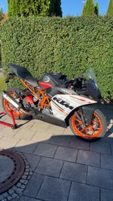 KTM RC 390 - KTM RC 390