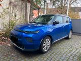 Kia Soul e-Soul 150kW Spirit  / Leder + AHK + etc - blaue Kia Soul