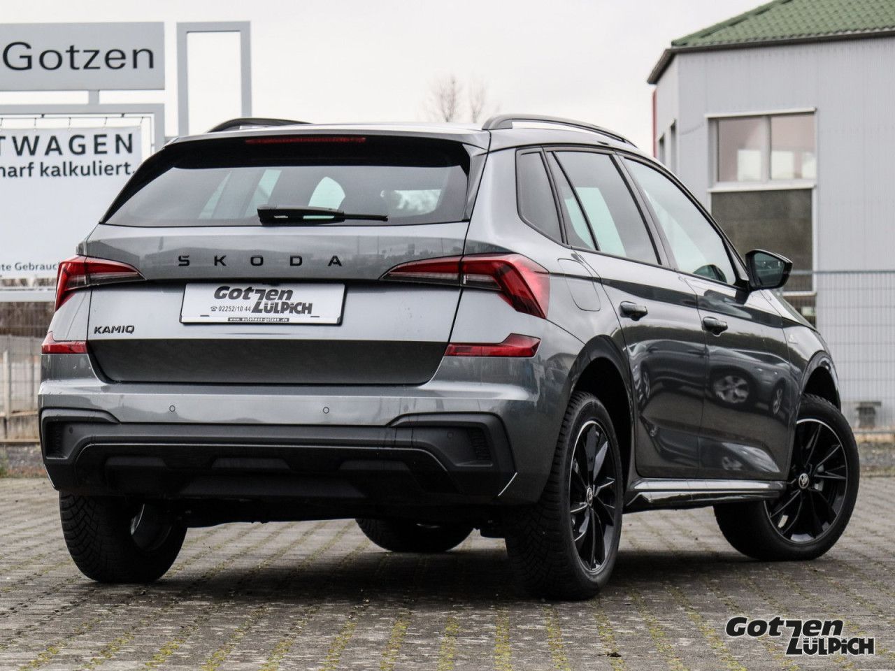 Fahrzeugabbildung SKODA Kamiq Monte Carlo 1,5TSI DSG Open-Sky Matrix PDC