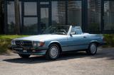 Mercedes-Benz SL 560 Fully Restored Car - Mercedes-Benz SL aus dem Jahr 1988