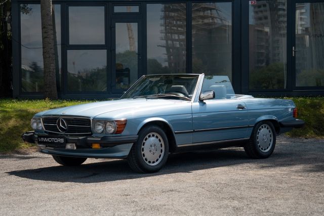 Mercedes-Benz SL 560 Fully Restored Car