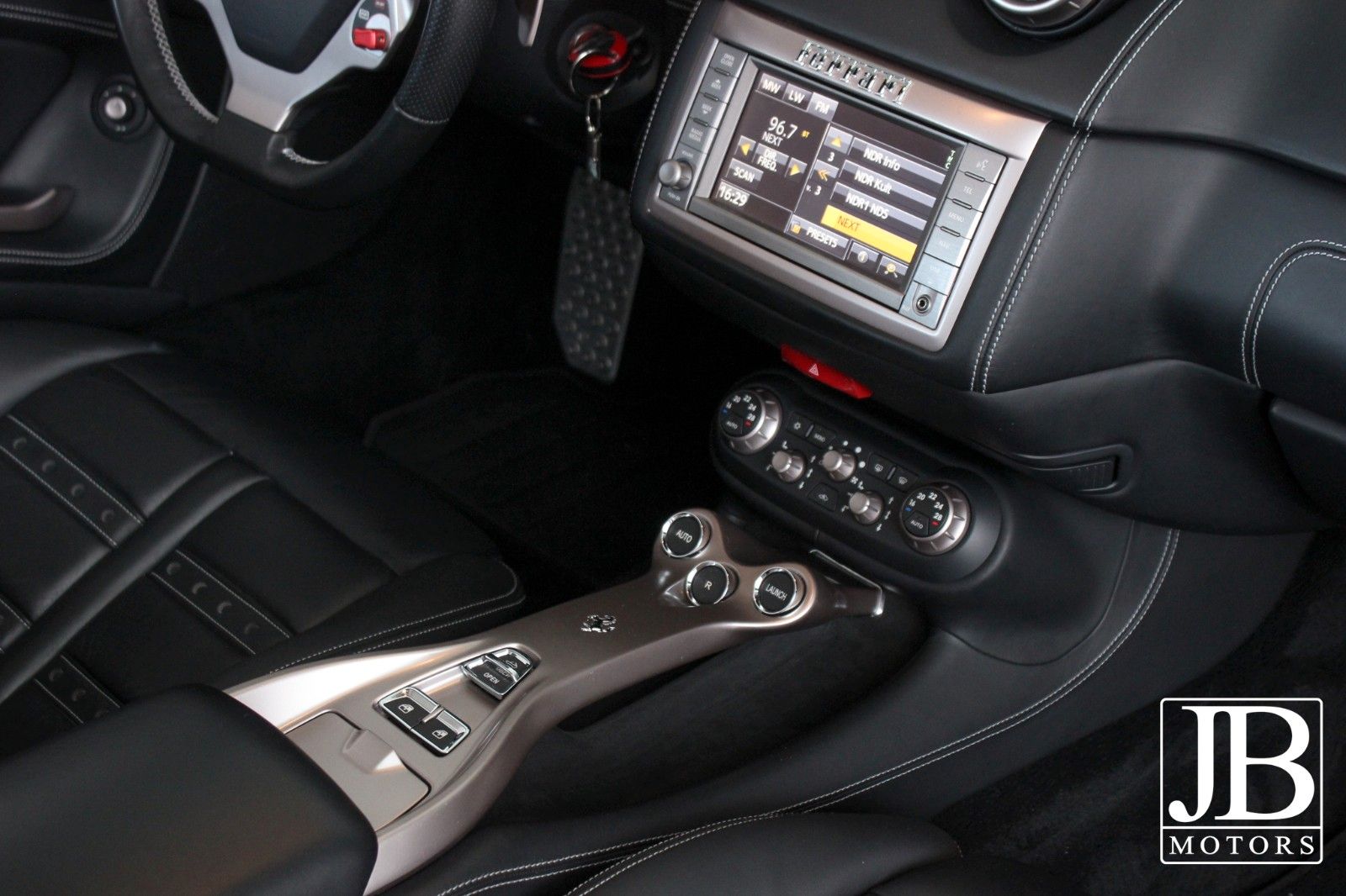 Fahrzeugabbildung Ferrari California 4.3 V8 Edition 30 Deutsches Fahrzeug