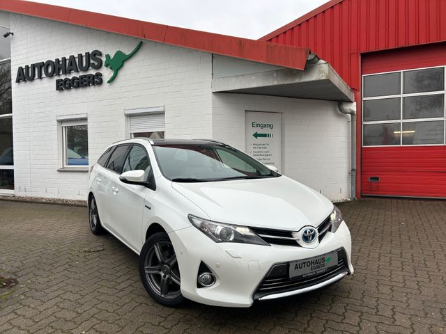 Toyota Auris 1.8Touring Sports Hybrid Executive/KAM/SHZ