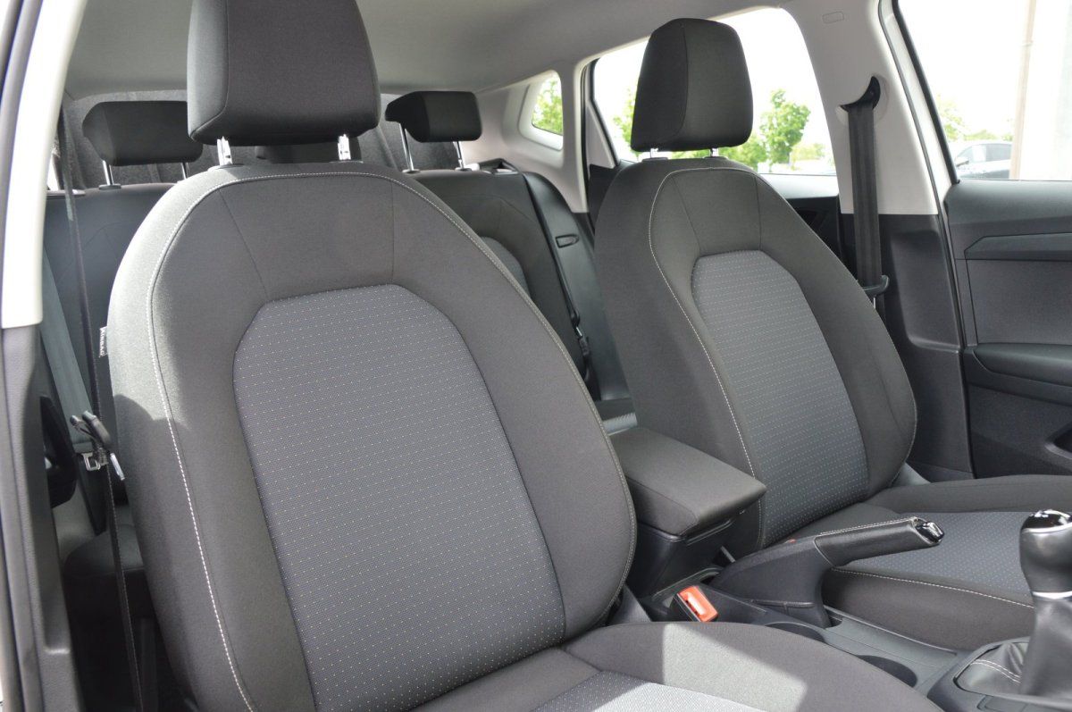Fahrzeugabbildung SEAT Ibiza   Style LED Alu SHZ Ganzjahresreifen