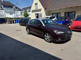 Audi A1 Sportback 1,4 ambition Automatik Navi Leder - mit Benzin-Antrieb: Leder, Kleinwagen, Automatik, Klimaanlage, 1.4