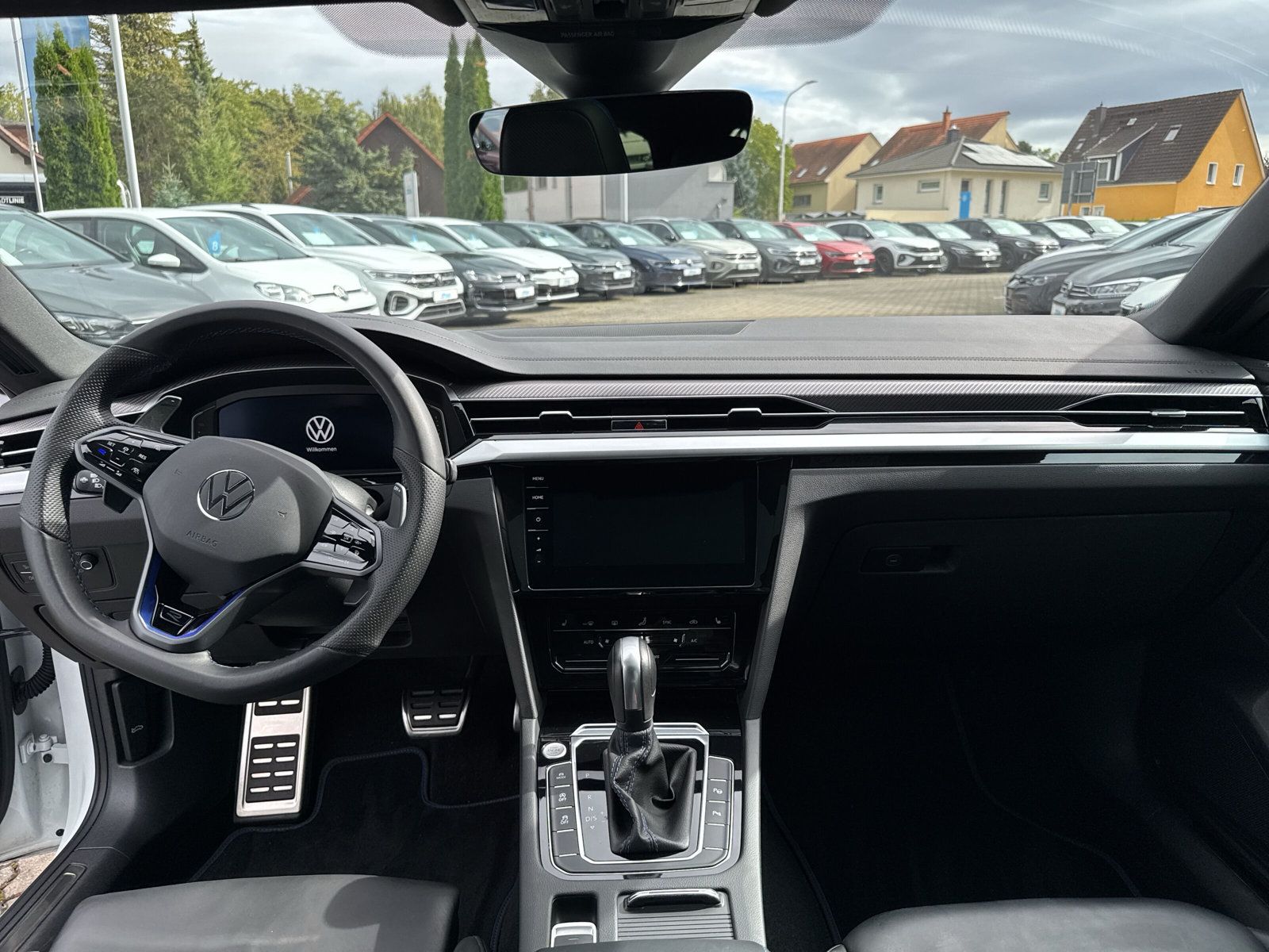 Arteon SB R TSi DSG PANO Leder Navi