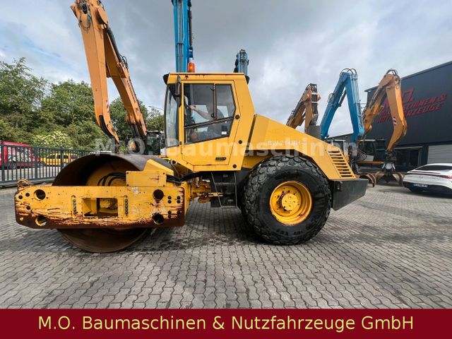 BOMAG BW 214 DH-3 / 14 T / Walzenzug /