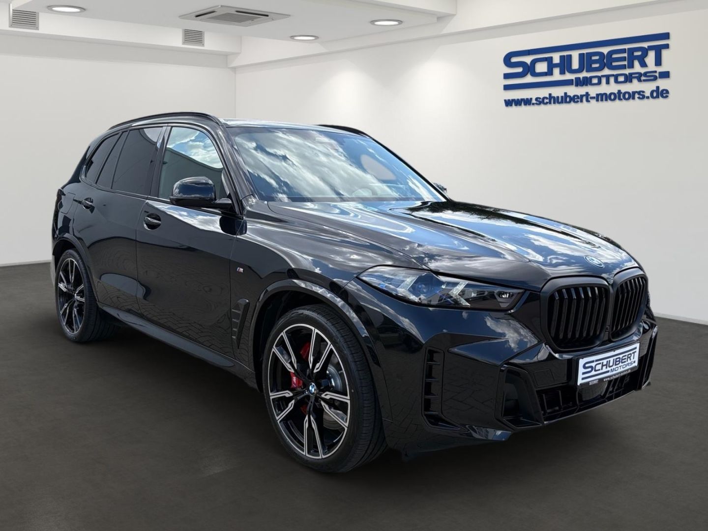 BMW X5 xDrive50e M Sport Pro Pano AHK DA Prof. 360°  imagem 2