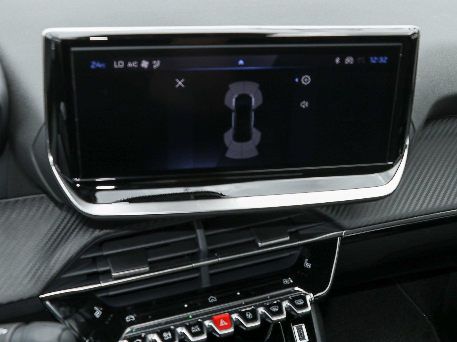 Peugeot 2008 ALLURE HYBRID 145 LED/Navi/PDC/SHZ/AUT/LM