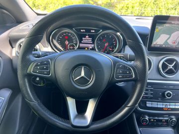 Mercedes CLA Shooting Brake - 10