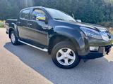 Isuzu D-Max Allrad mit Mountain Top - abschließbar - Isuzu D-Max mit Diesel-Antrieb: Geländewagen