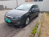 Opel Astra Sports Tourer 1.7 CDTI INNOVATION 92kW... - Opel Astra mit Diesel-Antrieb: Kombi, 1.7