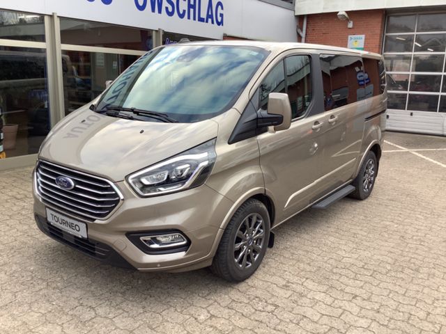 Ford Tourneo Custom Titanium