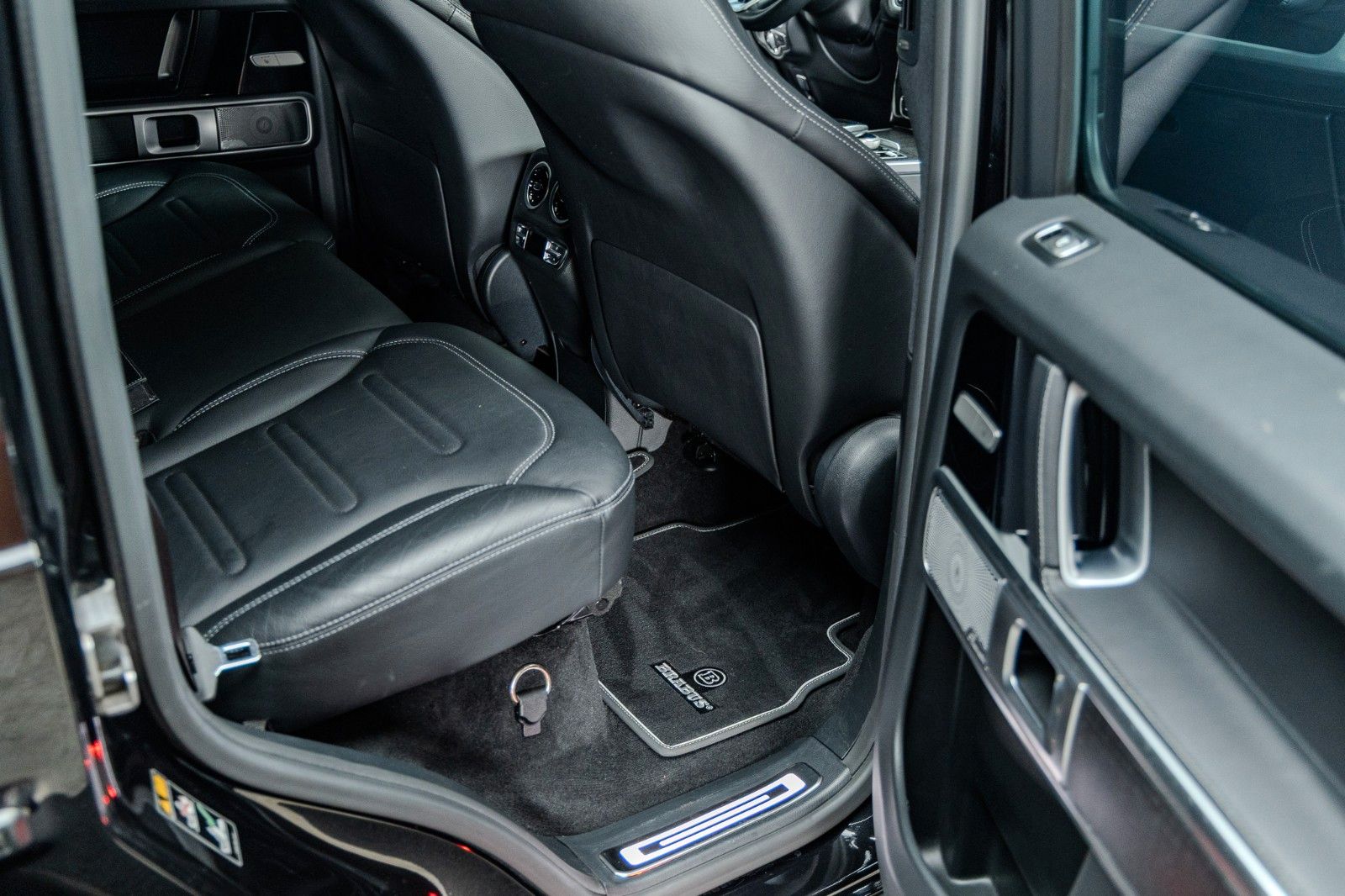Fahrzeugabbildung Mercedes-Benz G 500 + Brabus + Burmeister + Standheiz. + Carbo