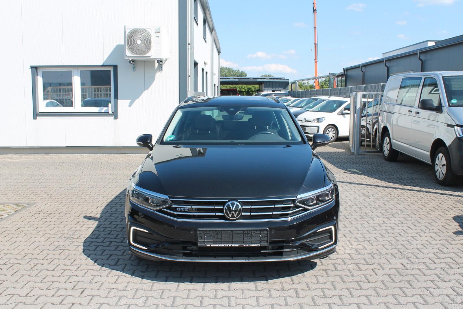 Volkswagen Passat Variant GTE*TÜV+INSP NEU*KAMERA*PANORAMA*