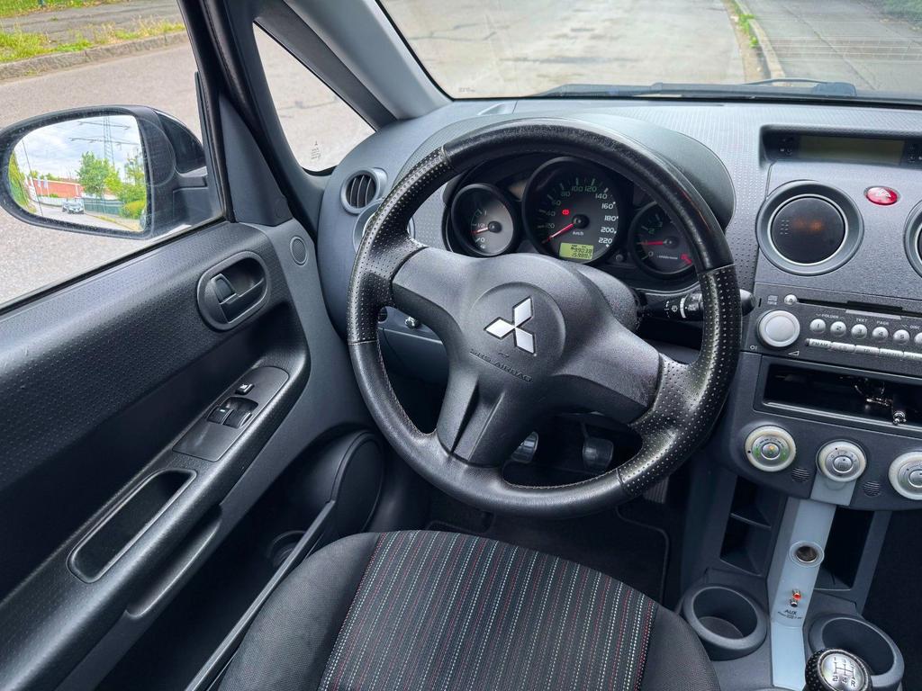 Mitsubishi Colt