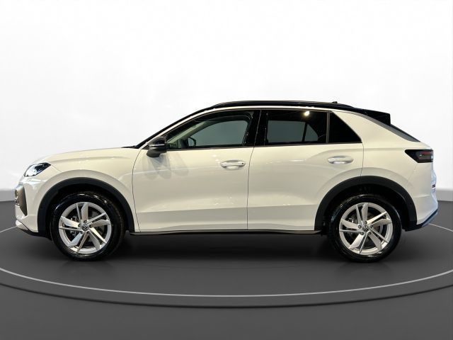 Volkswagen T-Roc 1.5 eTSI DSG Life AHK Navi Rear View foto 3