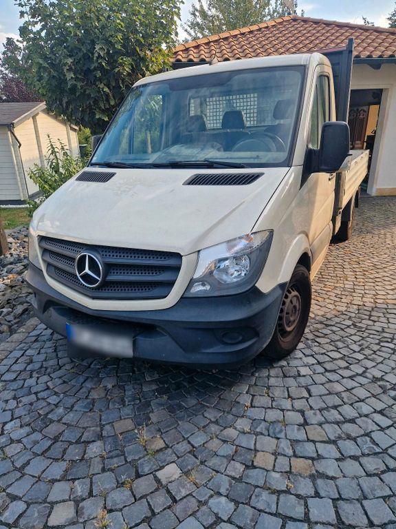 Image of Mercedes-Benz eSprinter