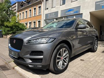 Jaguar F-Pace - 1
