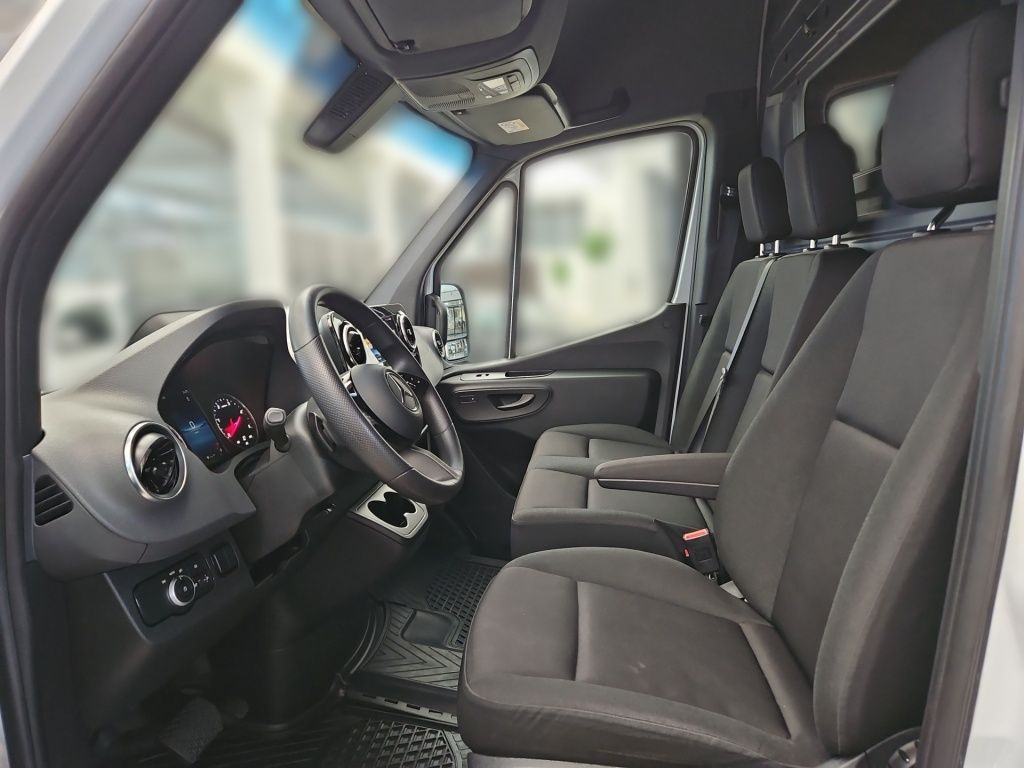 Fahrzeugabbildung Mercedes-Benz Sprinter 317 Kasten PRO L3H2 2x SHZ PTS RFK 270°