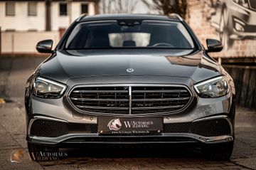 Mercedes E 300 - 2