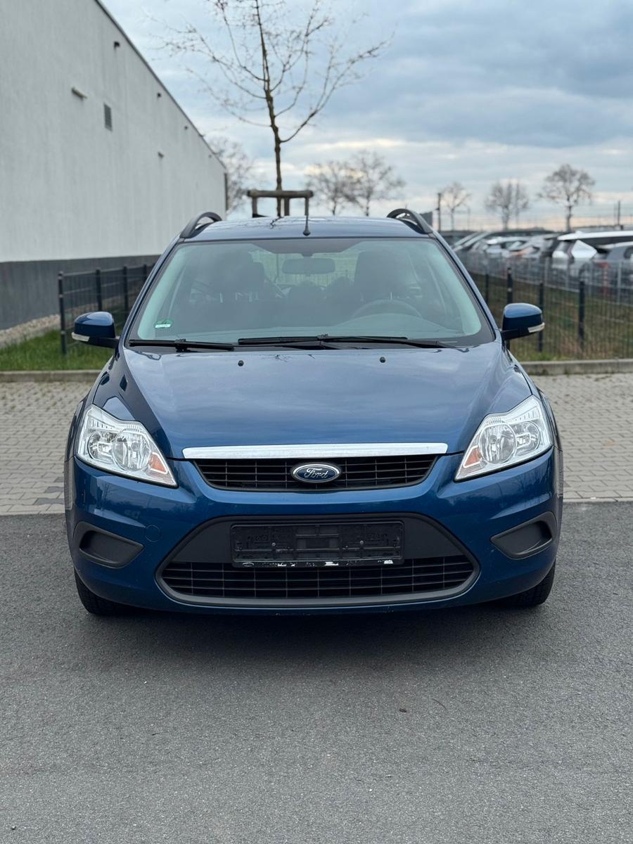 Ford Focus 2010 — photo 5