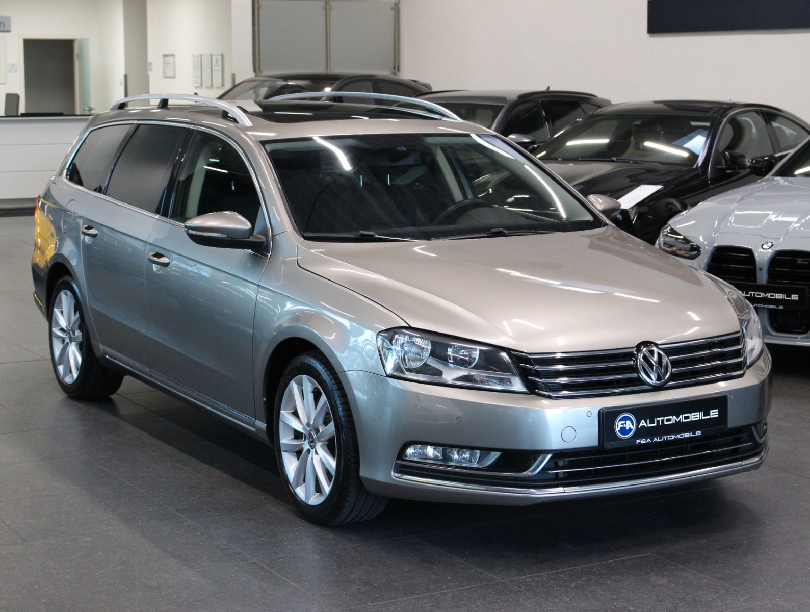 Fahrzeugabbildung Volkswagen Passat Highline BlueMotion Sitzklma+Pano+Massage