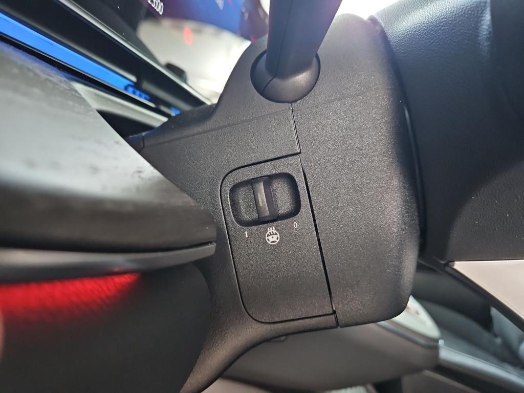 Fahrzeugabbildung Mercedes-Benz V 300 Avantgarde lang 7 Sitze STHZ DISTRONIC AHK