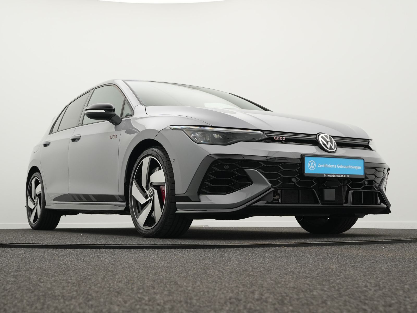 Volkswagen Golf VIII GTI Clubsport 2.0 TSI DSG IQ.LIGHT*18" foto 24