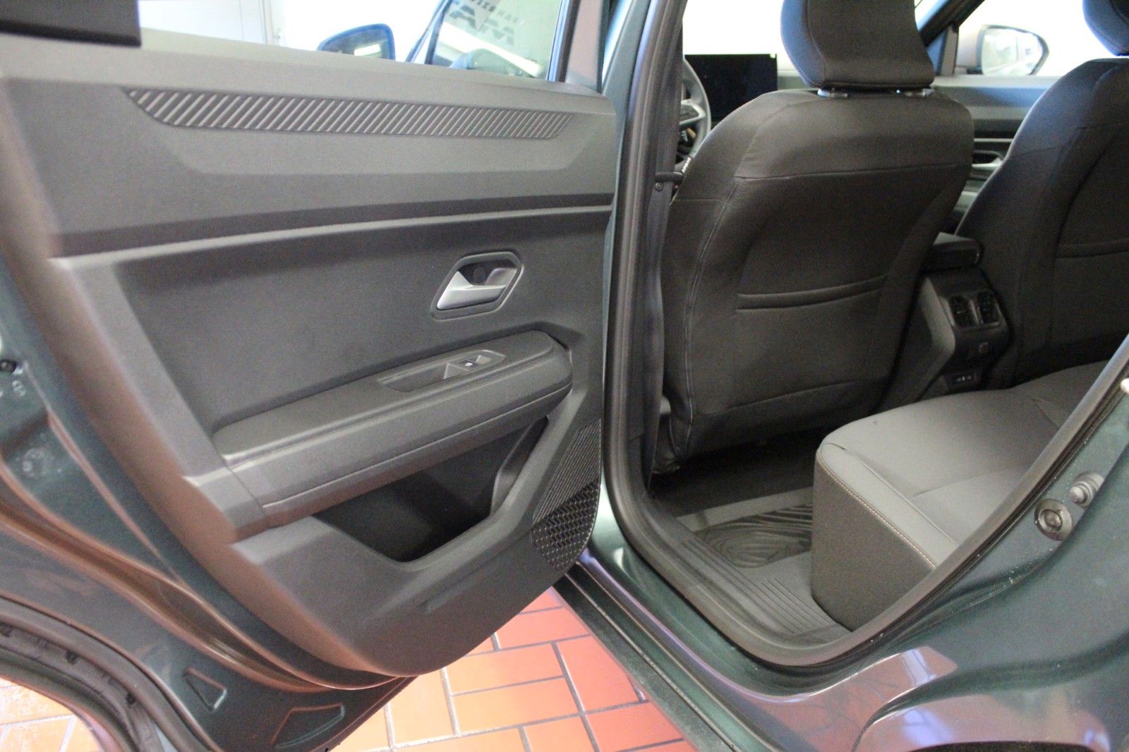 Fahrzeugabbildung Dacia Bigster mild hybrid-G 140 Extreme +Benzin/LPG