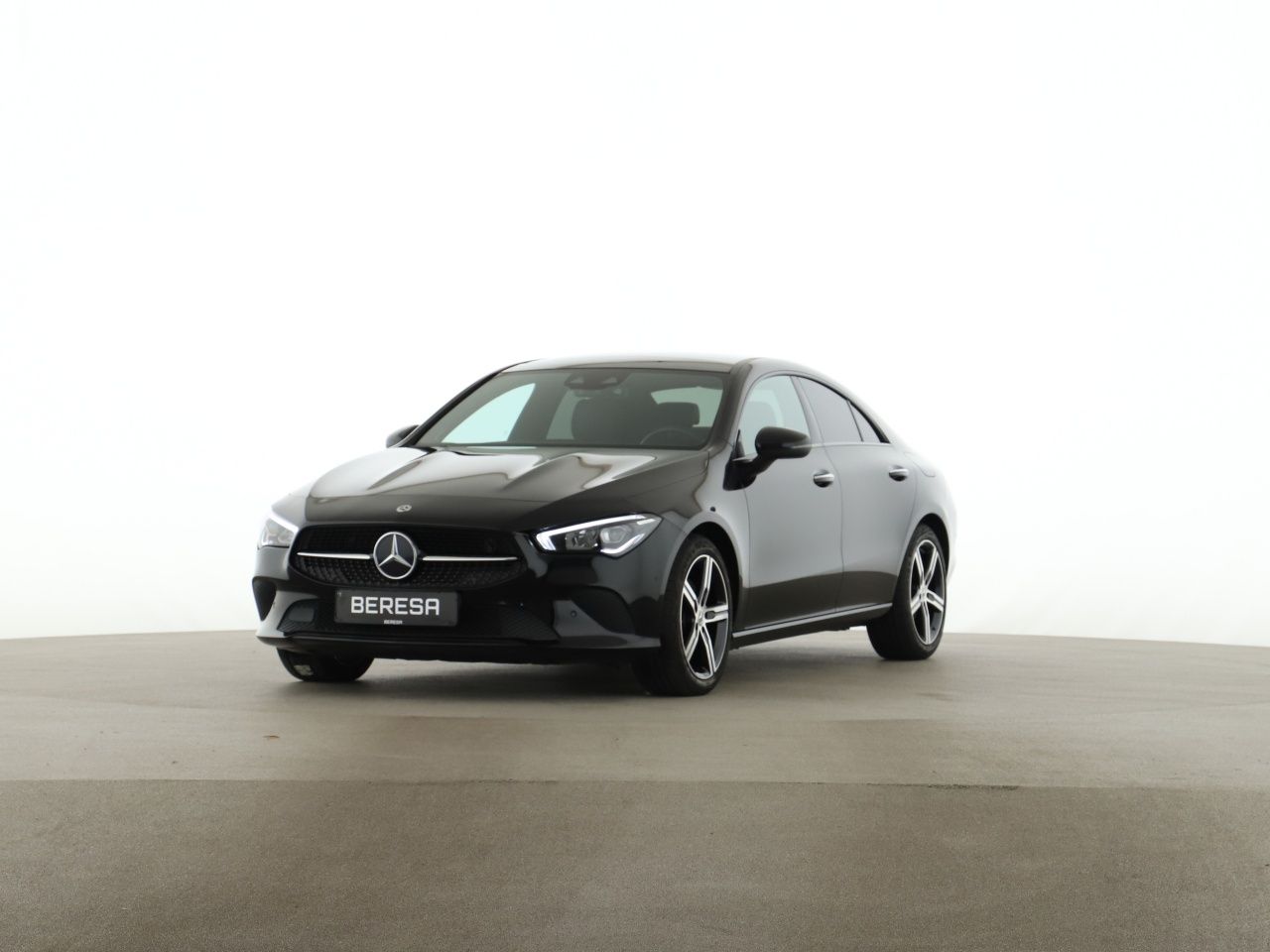 Mercedes-Benz CLA 200 d Night Progressive Pano Burmester LED foto 2