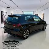 Volkswagen Golf VI GTI adidas *DSG* - Volkswagen Golf: GTI Adidas