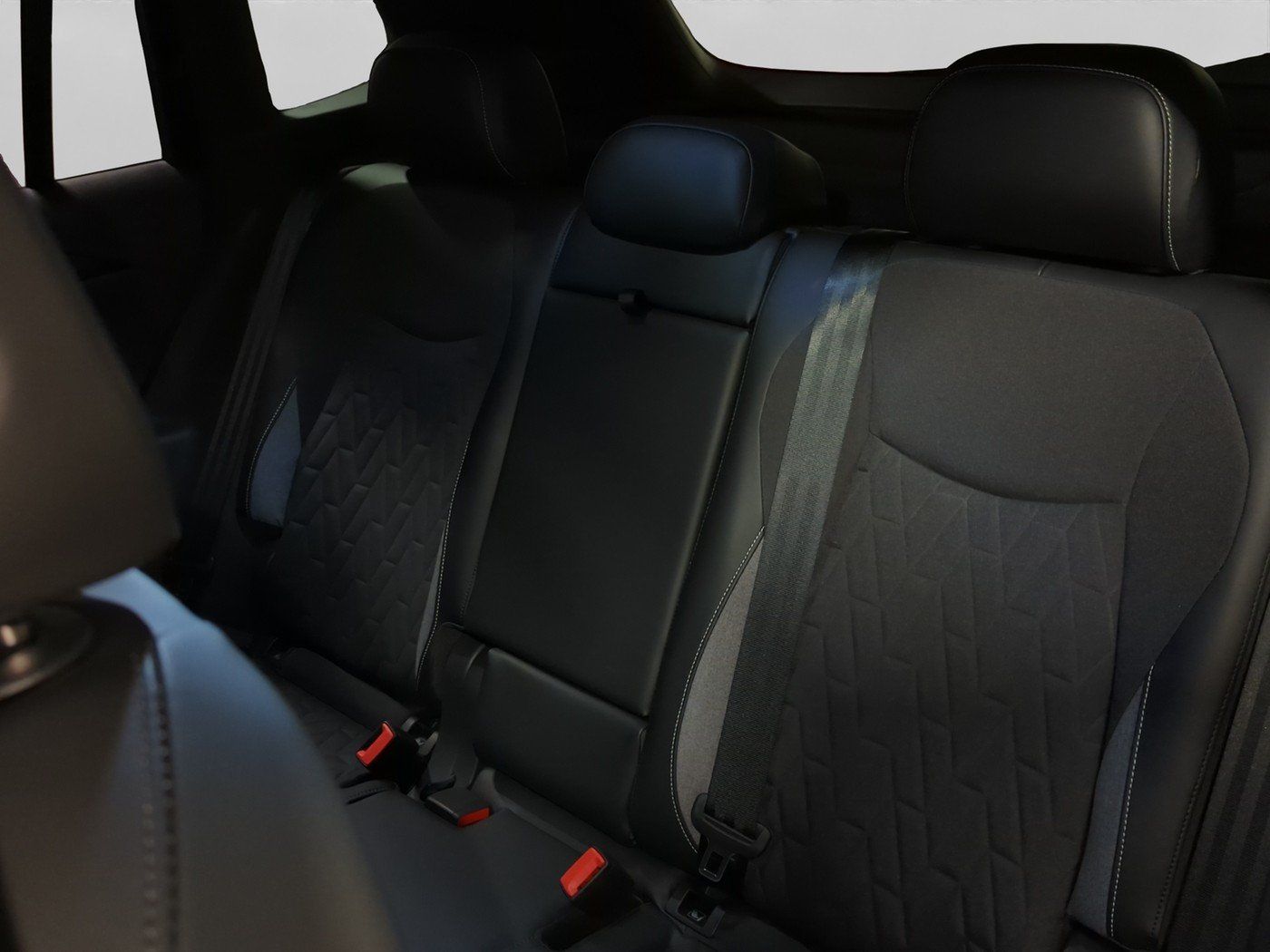 Volkswagen Tiguan 1.5 TSI DSG GOAL AHK MATRIX NAVI KLIMA foto 11
