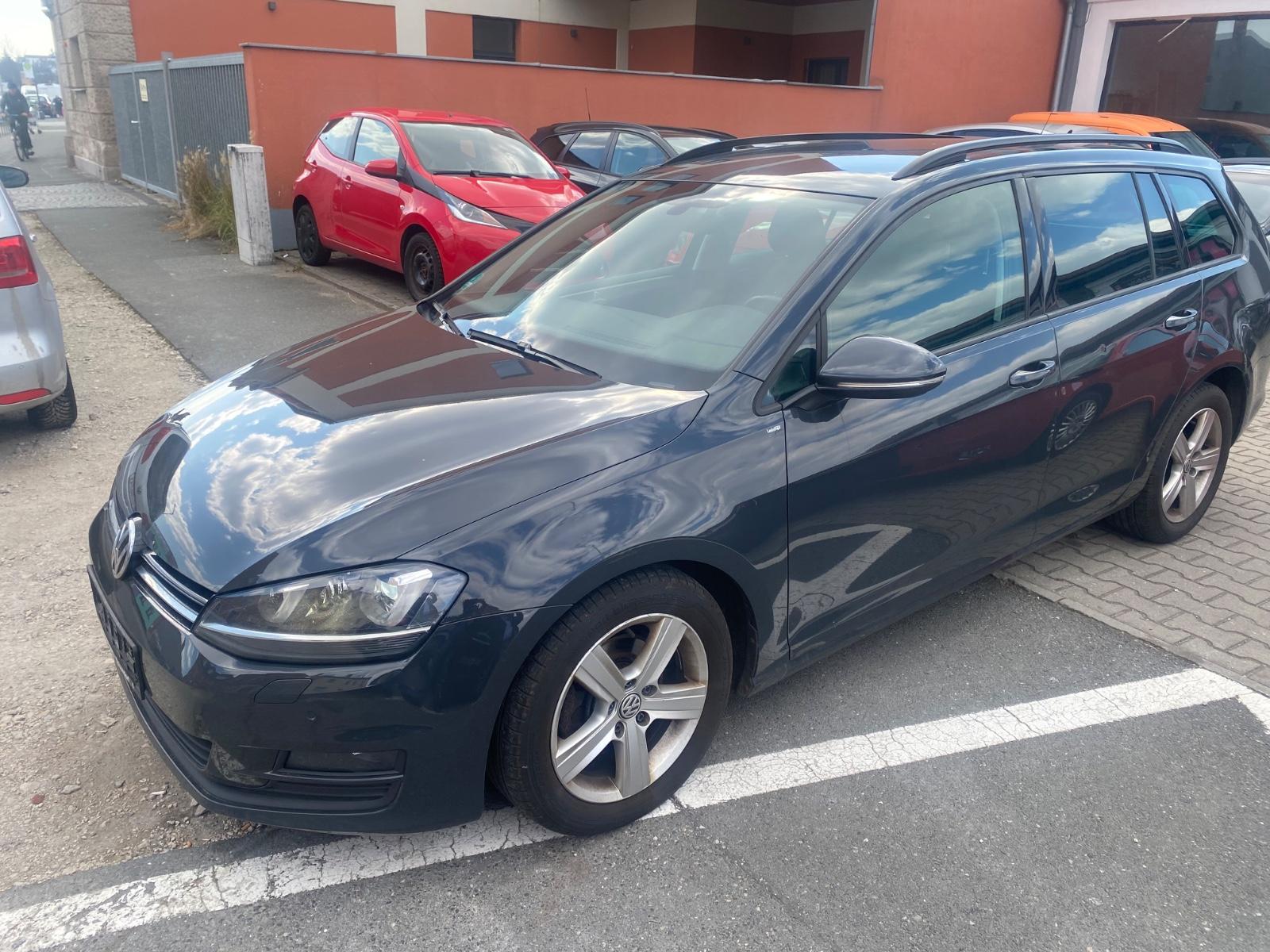 Volkswagen Golf VII Variant Comfortline BMT