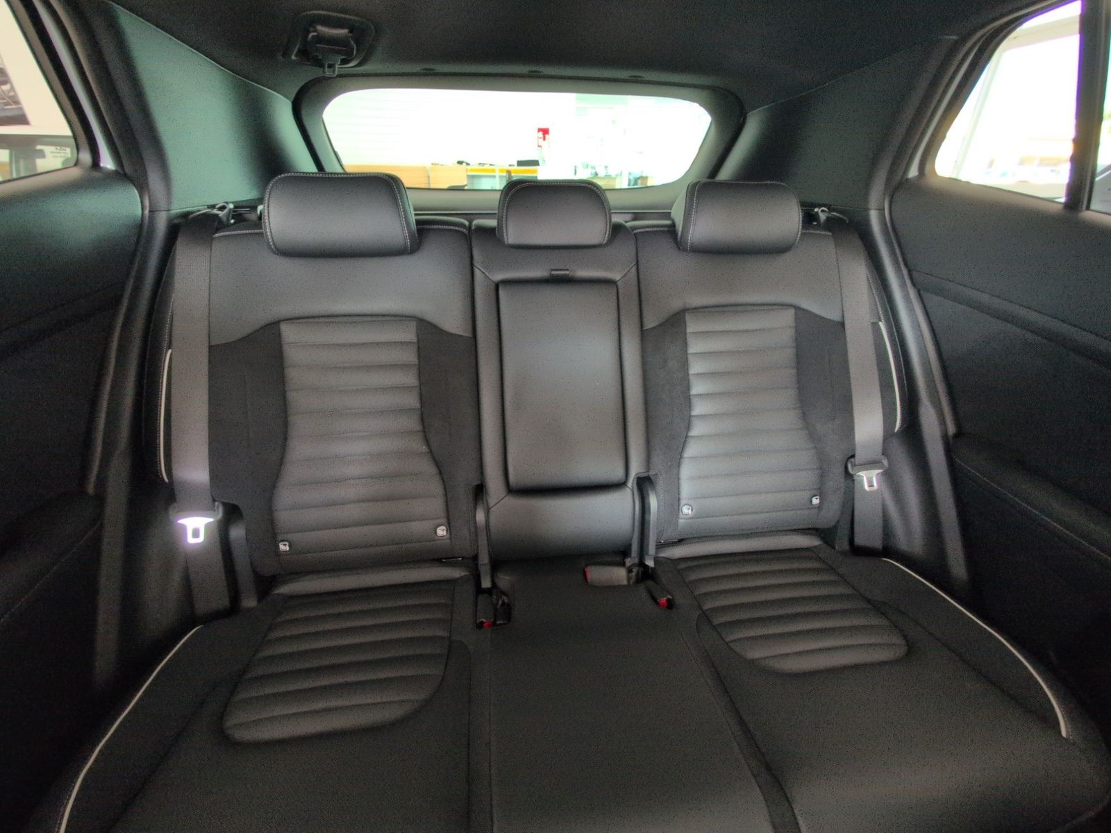 KIA Sportage 1.6 T-GDI PHEV GT-Line AWD Sound – Bild 13